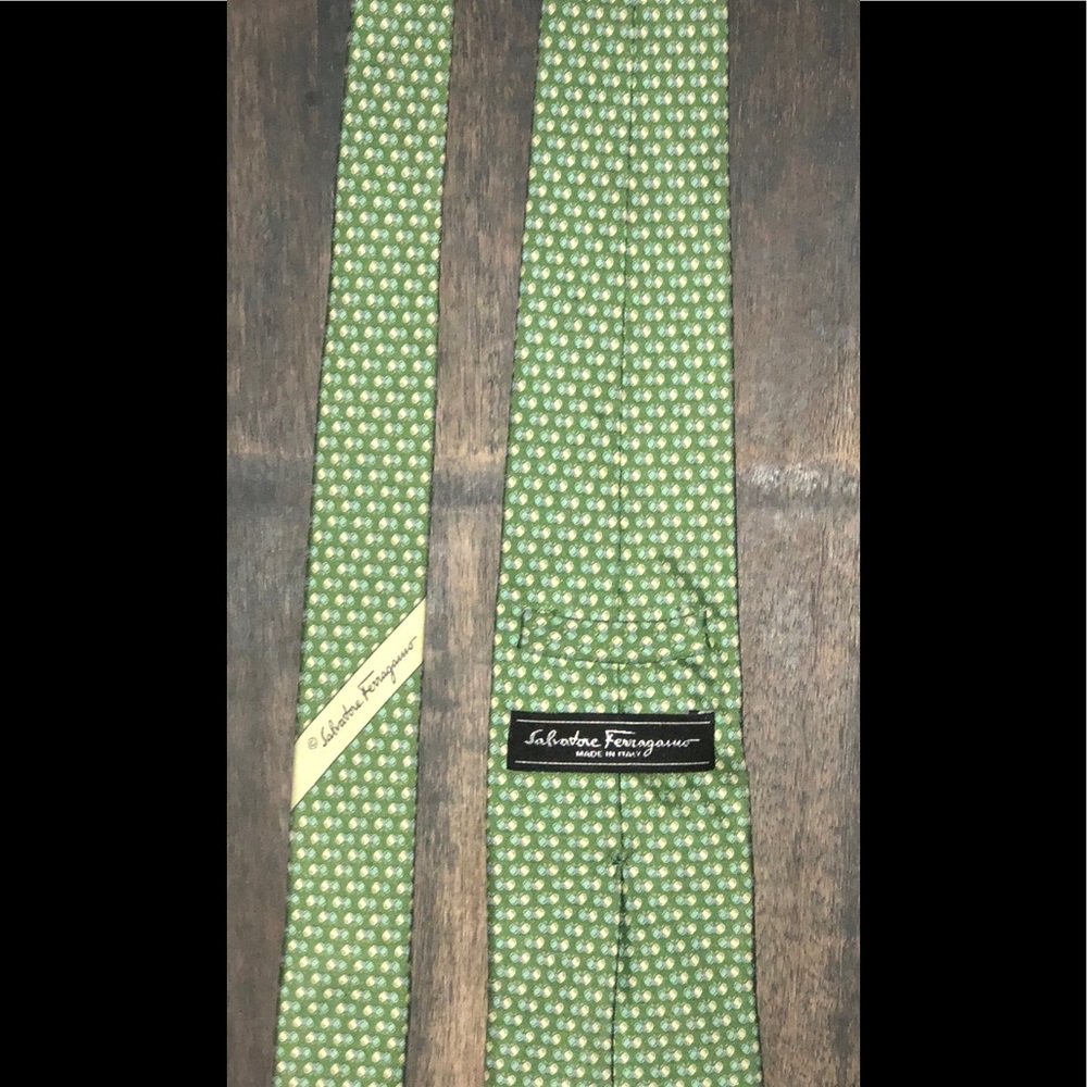Salvatore Ferragamo Silk Tie - Green Print